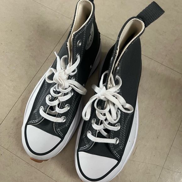 Converse Shoes - Grey platform converse!